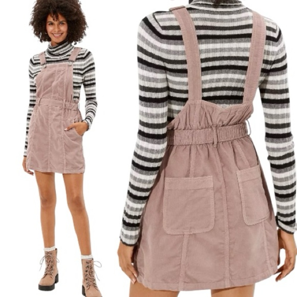 NWT American Eagle brown Corduroy Overall jumper Dress \ Skirtall Size LARGE